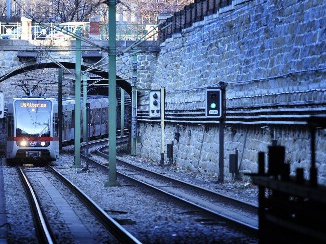 Ab Herbst 2014 werden die Interveralle auf der U-Bahn-Linie U6 verkürzt. Ab Herbst 2014 werden die Interveralle auf der U-Bahn-Linie U6 verkürzt.
