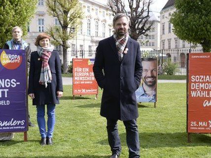 Martin Ehrenhauser präsentiert die Plakate der EU-Wahl. Martin Ehrenhauser präsentiert die Plakate der EU-Wahl.
