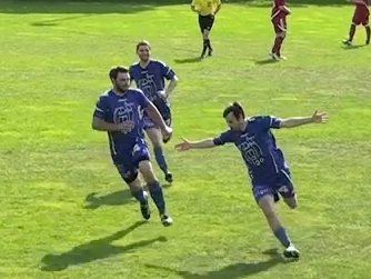 Ludesch jubelt nach dem 3:0-Auswärtssieg in Nüziders. Ludesch jubelt nach dem 3:0-Auswärtssieg in Nüziders.