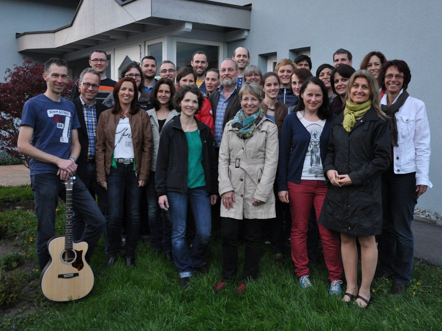 Am 10. Mai feiert der Chor Shalom beim Jubiläumskonzert um 19 Uhr im Vinomnasaal sein 30-jähriges Bestehen. Am 10. Mai feiert der Chor Shalom beim Jubiläumskonzert um 19 Uhr im Vinomnasaal sein 30-jähriges Bestehen.