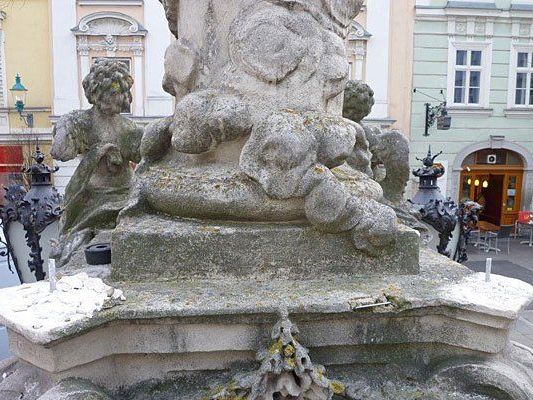 Hier fehlen nun die Engel Hier fehlen nun die Engel