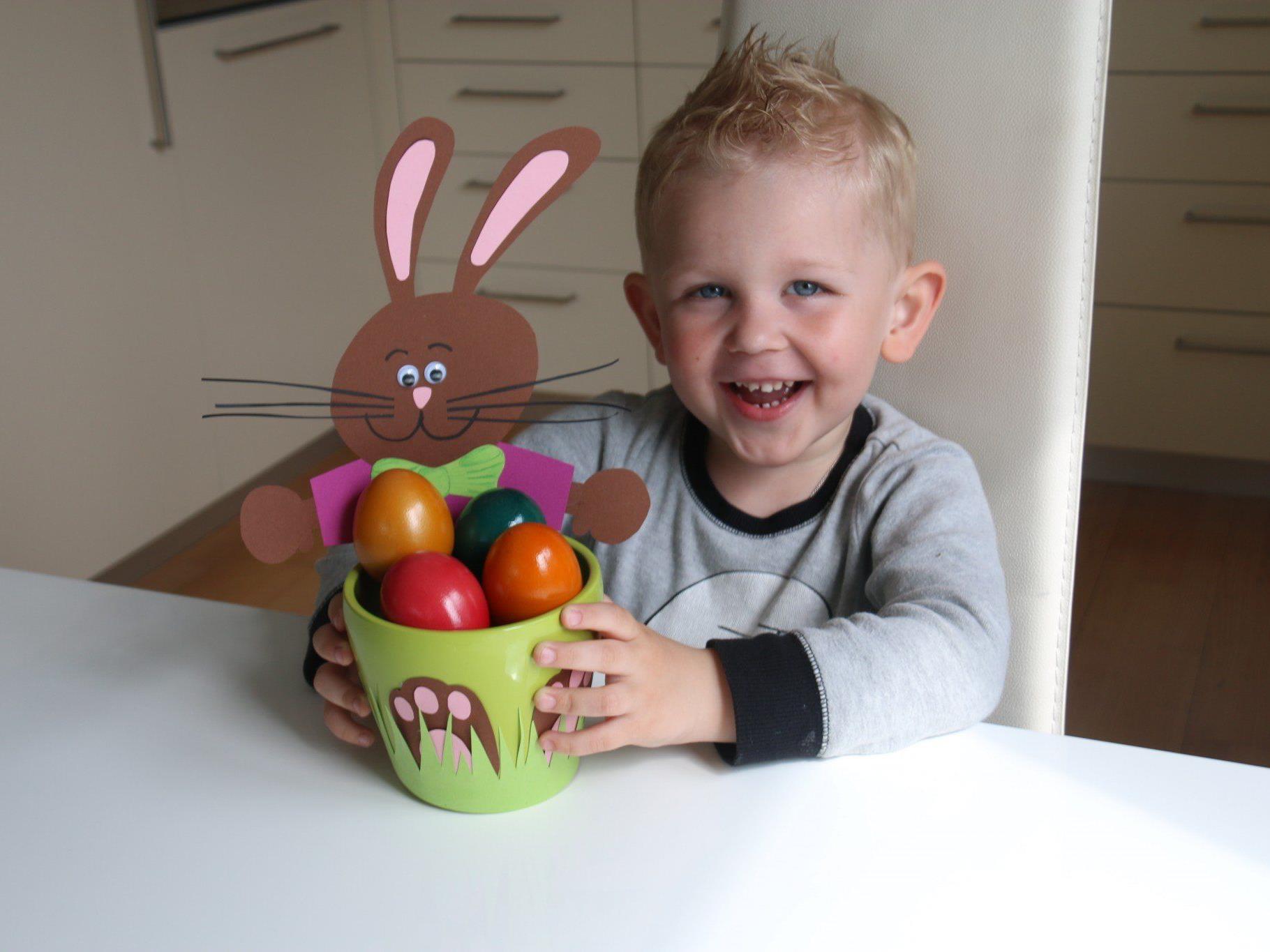 Jason Durell freut sich schon sehr an Ostern auf Eiersuche zu gehen.