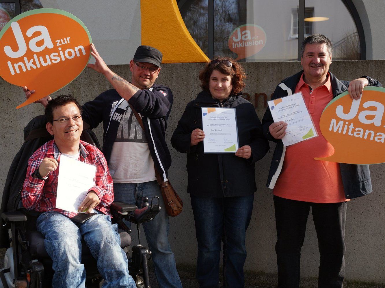 v.li.: Die beiden Selbstvertreter Klaus Brunner und Richard Nägele mit Stellvertreterin Eva-Maria Lampert und ihrem Kollegen Siegfried Glössl. v.li.: Die beiden Selbstvertreter Klaus Brunner und Richard Nägele mit Stellvertreterin Eva-Maria Lampert und ihrem Kollegen Siegfried Glössl.
