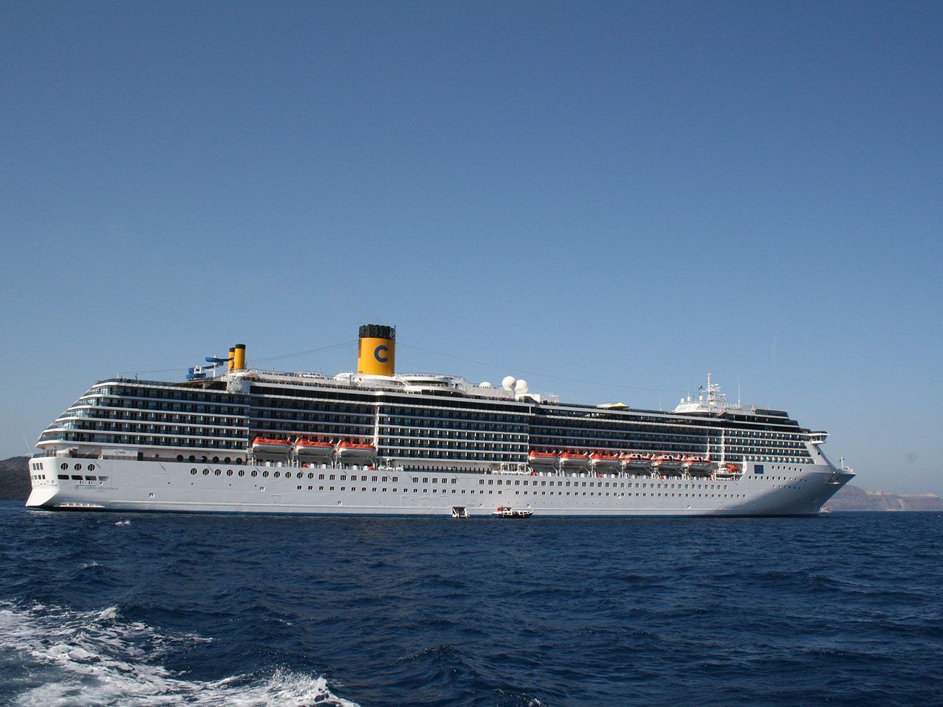 Horst Rieder von RIEDHORS Personalservice informiert über das Arbeiten auf einem Passagierschiff. Horst Rieder von RIEDHORS Personalservice informiert über das Arbeiten auf einem Passagierschiff.