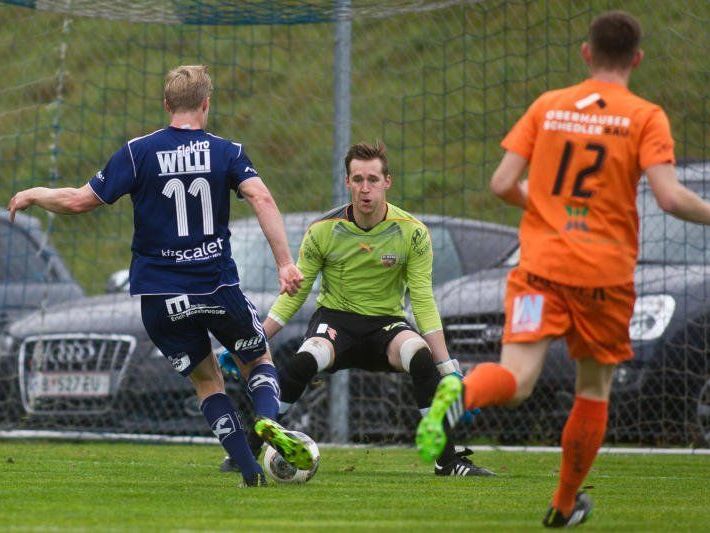 Bizau Goalie Marc Gasser ist der große Rückhalt der Wäldermannschaft. Bizau Goalie Marc Gasser ist der große Rückhalt der Wäldermannschaft.