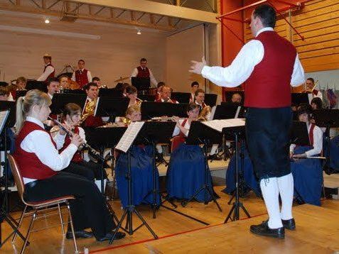Osterkonzert im Gemeindesaal Reuthe Osterkonzert im Gemeindesaal Reuthe