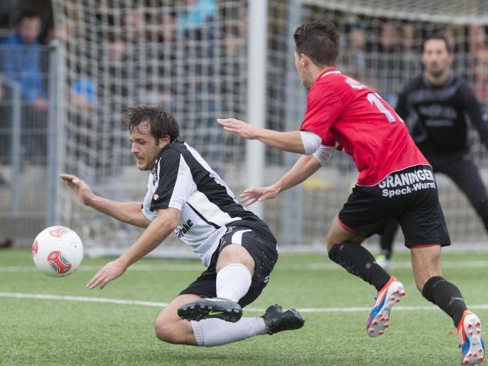 Lingenau unterlag dem 1b-Team von Lauterach trotz einer Führung. Lingenau unterlag dem 1b-Team von Lauterach trotz einer Führung.