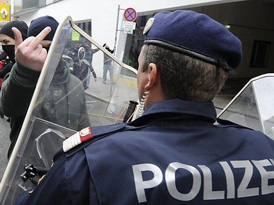 Polizei griff bei Demonstrationen ein