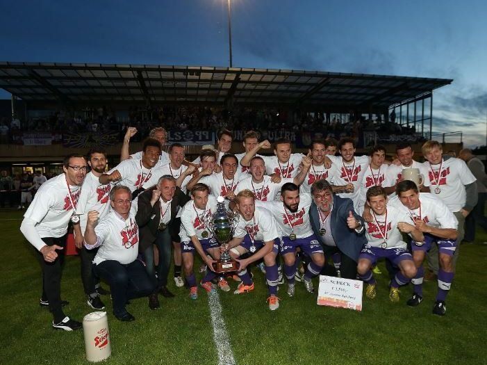 Austria Salzburg gewann die Salzburger Landescup zum dritten Mal in Folge und darf den Pokal nun sein Eigen nennen. Austria Salzburg gewann die Salzburger Landescup zum dritten Mal in Folge und darf den Pokal nun sein Eigen nennen.
