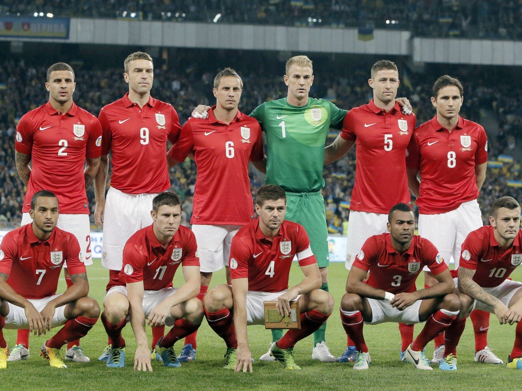 Abergläubische Fans hoffen auf den WM-Titel für England. Abergläubische Fans hoffen auf den WM-Titel für England.