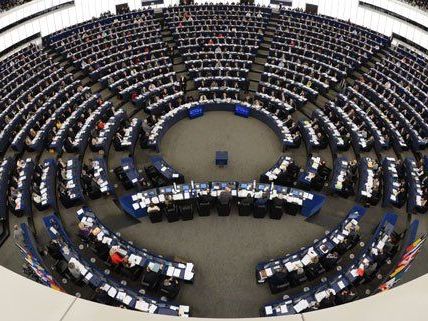 VIENNA.AT erklärt die Arbeit und die Aufgaben des EU-Parlaments kurz VIENNA.AT erklärt die Arbeit und die Aufgaben des EU-Parlaments kurz
