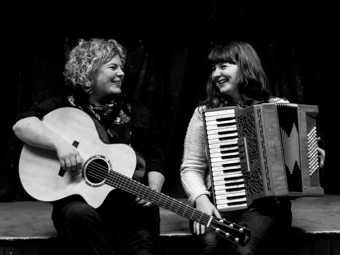 Grandiose Musiker von den britischen Inseln live auf der Kulturbühne in Schruns zu erleben. Grandiose Musiker von den britischen Inseln live auf der Kulturbühne in Schruns zu erleben.