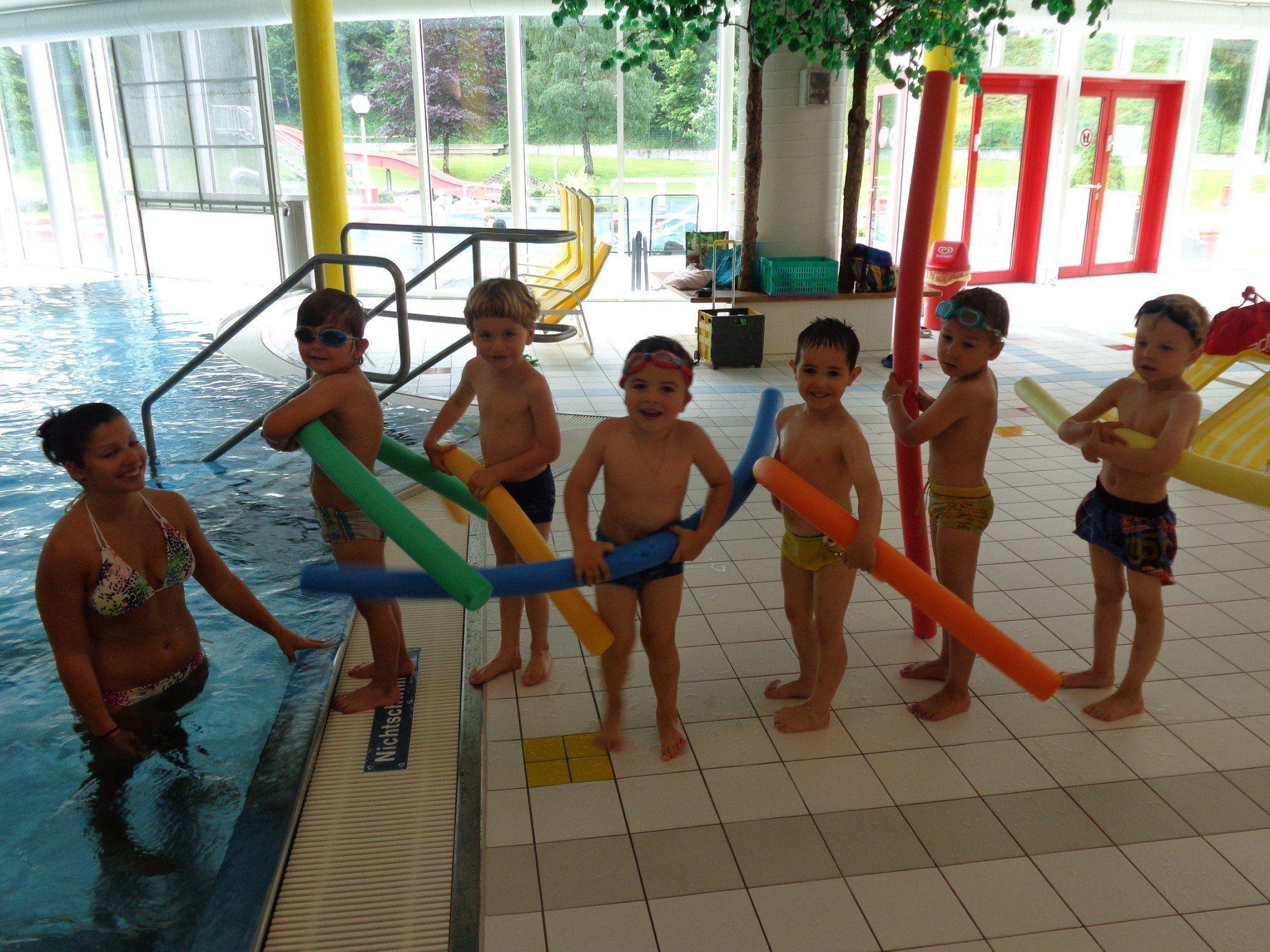 Die Kinder des Kneipp-Kindergartens fühlen sich im Element Wasser sichtlich wohl.
