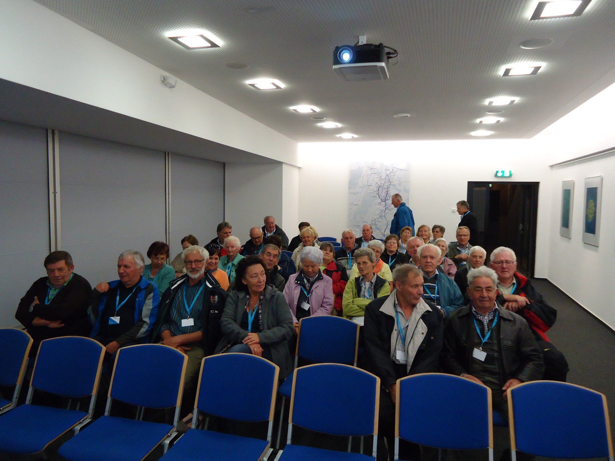 Interessierte Pensionisten bei der Bodenseewasserversorgung Interessierte Pensionisten bei der Bodenseewasserversorgung