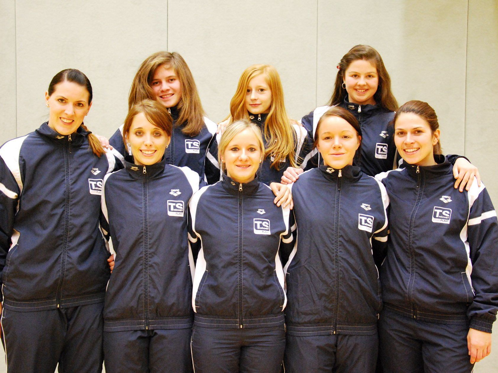 Vorne: Bianca Funder, Jasmin Kloser, Carina Nagel, Jasmin Thöni, Eva Blum; hinten: Sabrina Vögel, Alina Marx und Kerstin Nagel (von links) Vorne: Bianca Funder, Jasmin Kloser, Carina Nagel, Jasmin Thöni, Eva Blum; hinten: Sabrina Vögel, Alina Marx und Kerstin Nagel (von links)