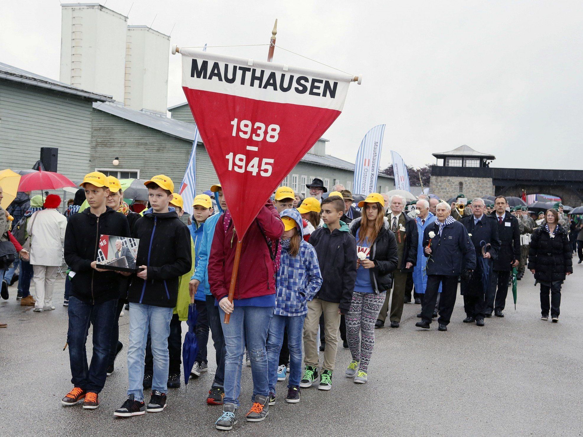 Wieder Nazi-Schmierereien an KZ-Gedenkstätte Mauthuasen - SPÖ und Grüne rufen nach politischem Gipfel. Wieder Nazi-Schmierereien an KZ-Gedenkstätte Mauthuasen - SPÖ und Grüne rufen nach politischem Gipfel.