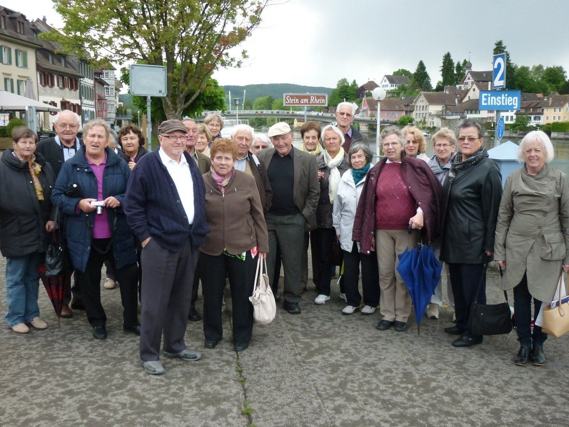 Gruppenbild beim Hafen in Stein am Rhein Gruppenbild beim Hafen in Stein am Rhein