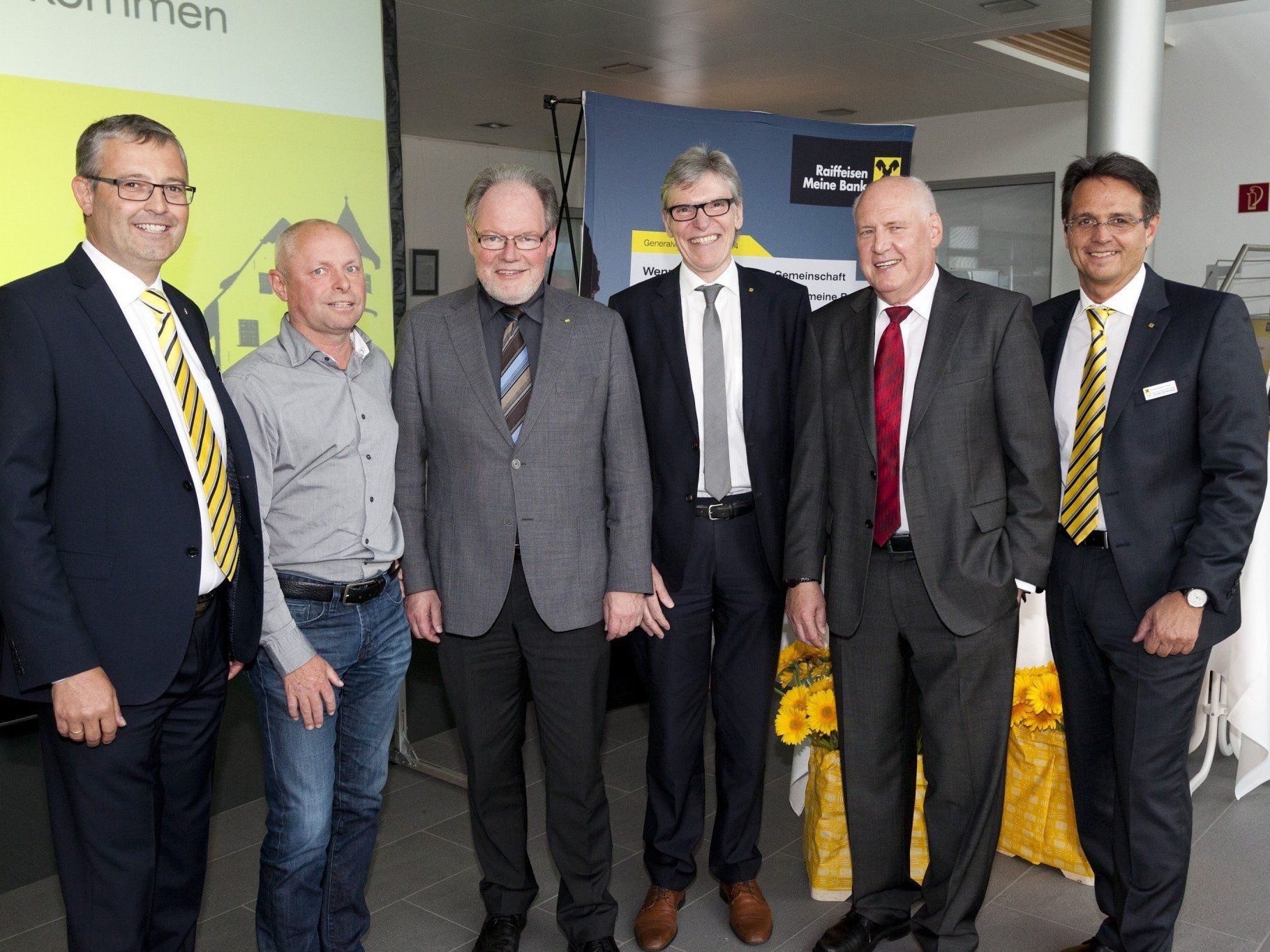v.l. vlnr.: Dir. Andreas Spiegel MAS, Ing. Christoph Fink, Bgm. Werner Huber, VST. Dir. Betriebsökonom Wilfried Hopfner, DVw. Dr. Walter Hörburger, Dir. Günter Gorschek v.l. vlnr.: Dir. Andreas Spiegel MAS, Ing. Christoph Fink, Bgm. Werner Huber, VST. Dir. Betriebsökonom Wilfried Hopfner, DVw. Dr. Walter Hörburger, Dir. Günter Gorschek