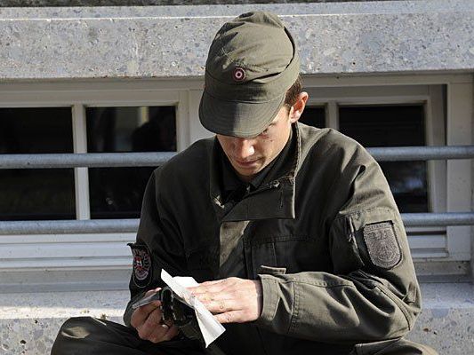 Ein Grundwehrdiener fiel in der Kaserne überaus negativ auf Ein Grundwehrdiener fiel in der Kaserne überaus negativ auf