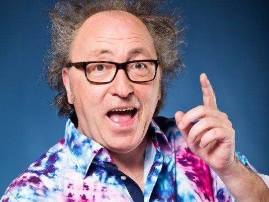 Urban Priol zählt zu den gefragtesten Politkabarettisten. Urban Priol zählt zu den gefragtesten Politkabarettisten.