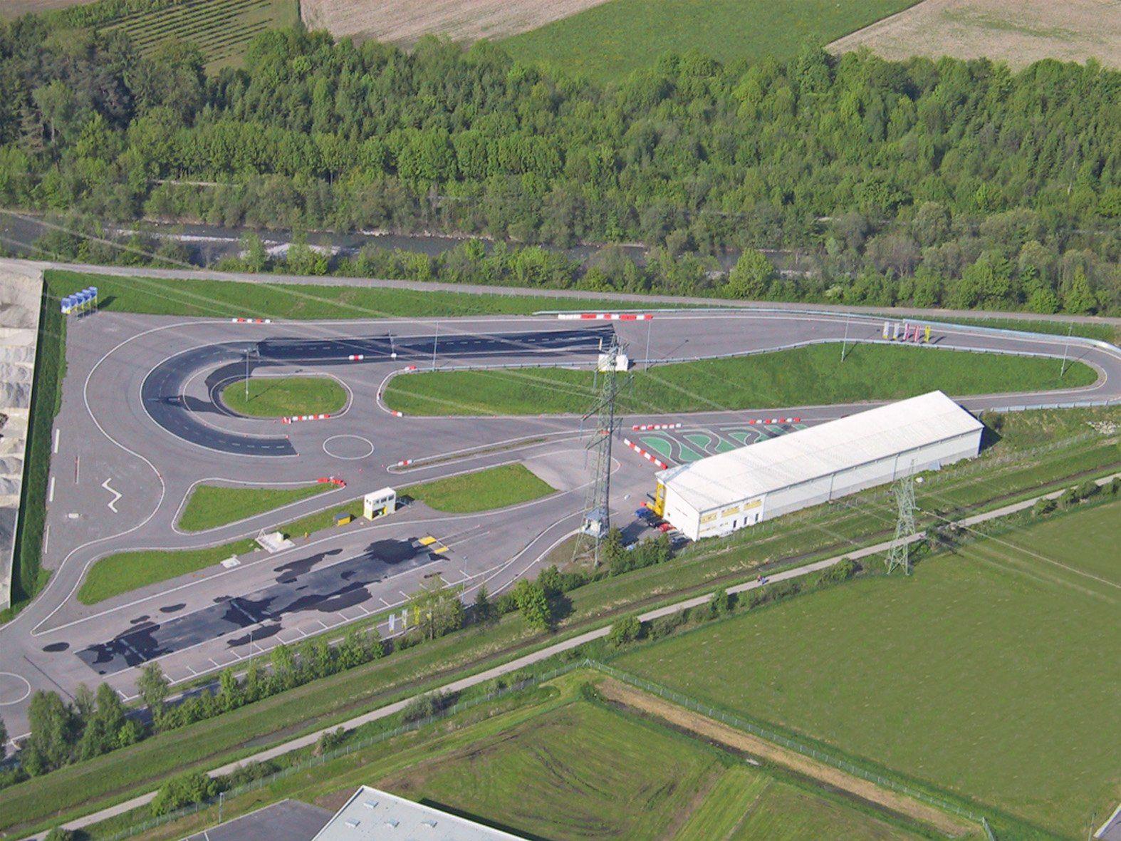 Das ÖAMTC Fahrtechnik Zentrum in Röthis feiert 10-jähriges Jubiläum.