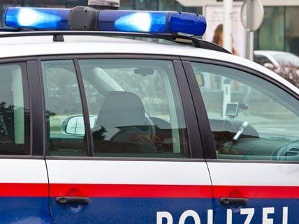 Ein 40-Jähriger wurde auf der MaHü festgenommen, er soll Schuhe gestohlen haben. Ein 40-Jähriger wurde auf der MaHü festgenommen, er soll Schuhe gestohlen haben.