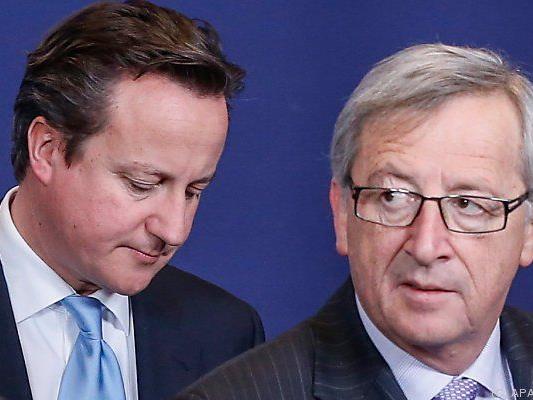 Juncker hat Cameron im Nacken, nicht hinter sich