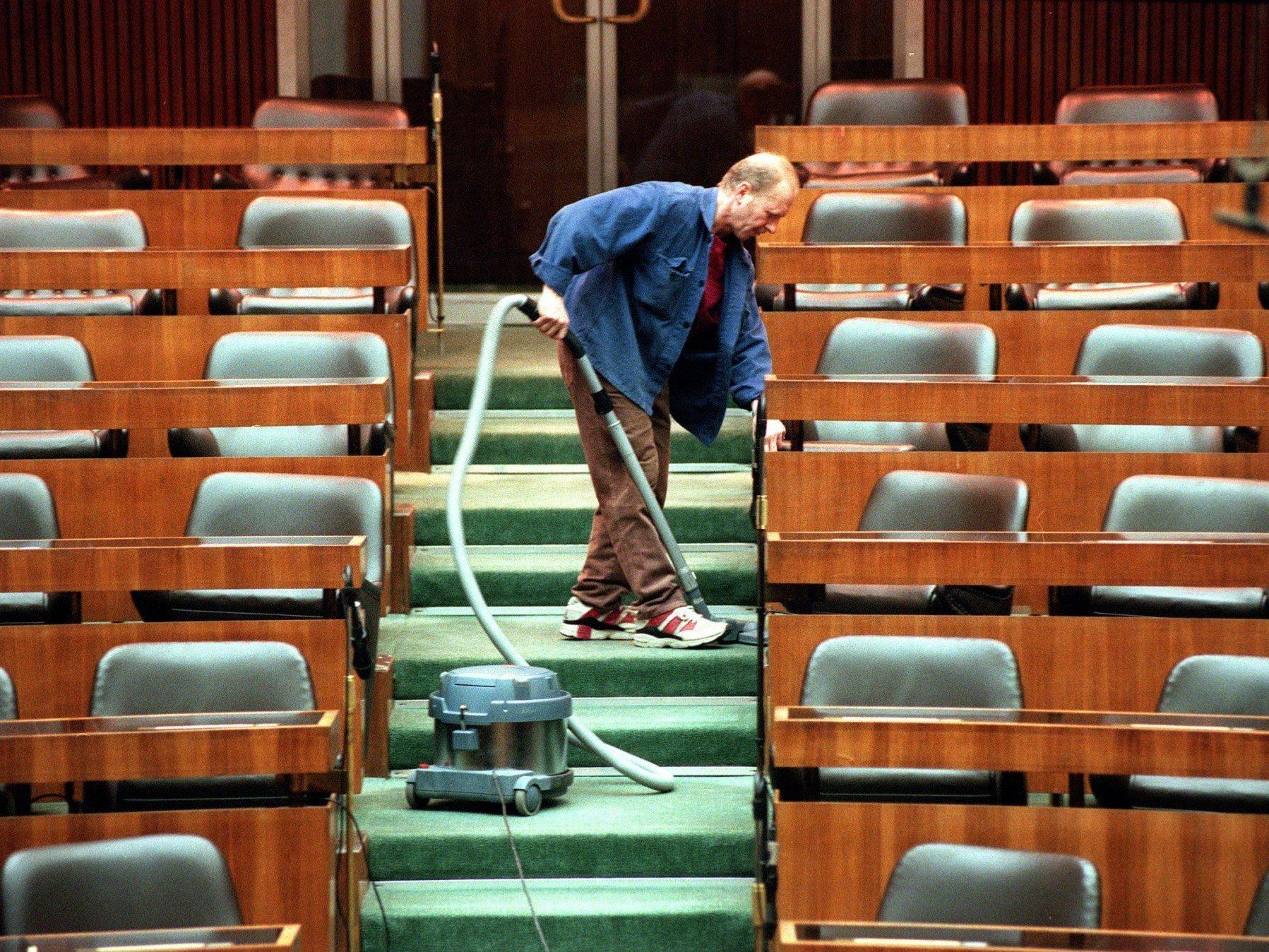 Von 22. Juli bis 26. August findet heuer kein Ministerrat statt. Von 22. Juli bis 26. August findet heuer kein Ministerrat statt.