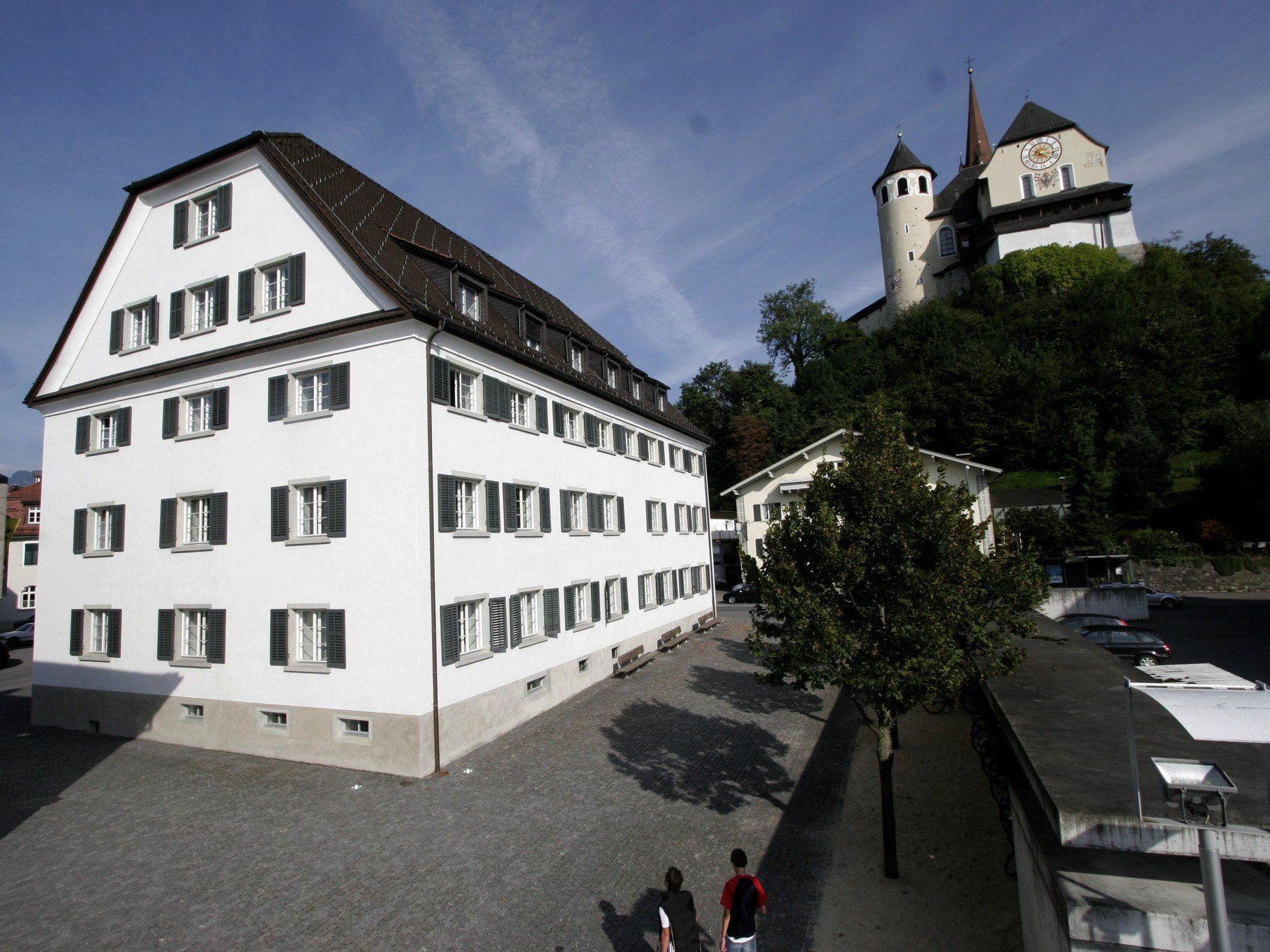 Die Marktgemeinde Rankweil konnte ihre Schulden weiter reduzieren. Die Marktgemeinde Rankweil konnte ihre Schulden weiter reduzieren.