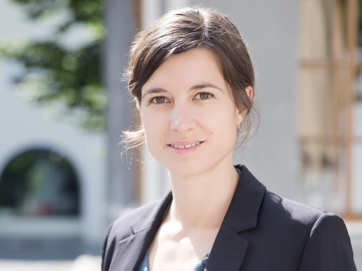 MMag. Ulrike Dirnbauer übernimmt am 1. August 2014 die Geschäftsführung der Bludenz Stadtmarketing GmbH von Klaus Allgäuer.