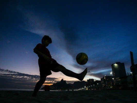 Live von der Eröffnung der Fussball WM 2014 Live von der Eröffnung der Fussball WM 2014