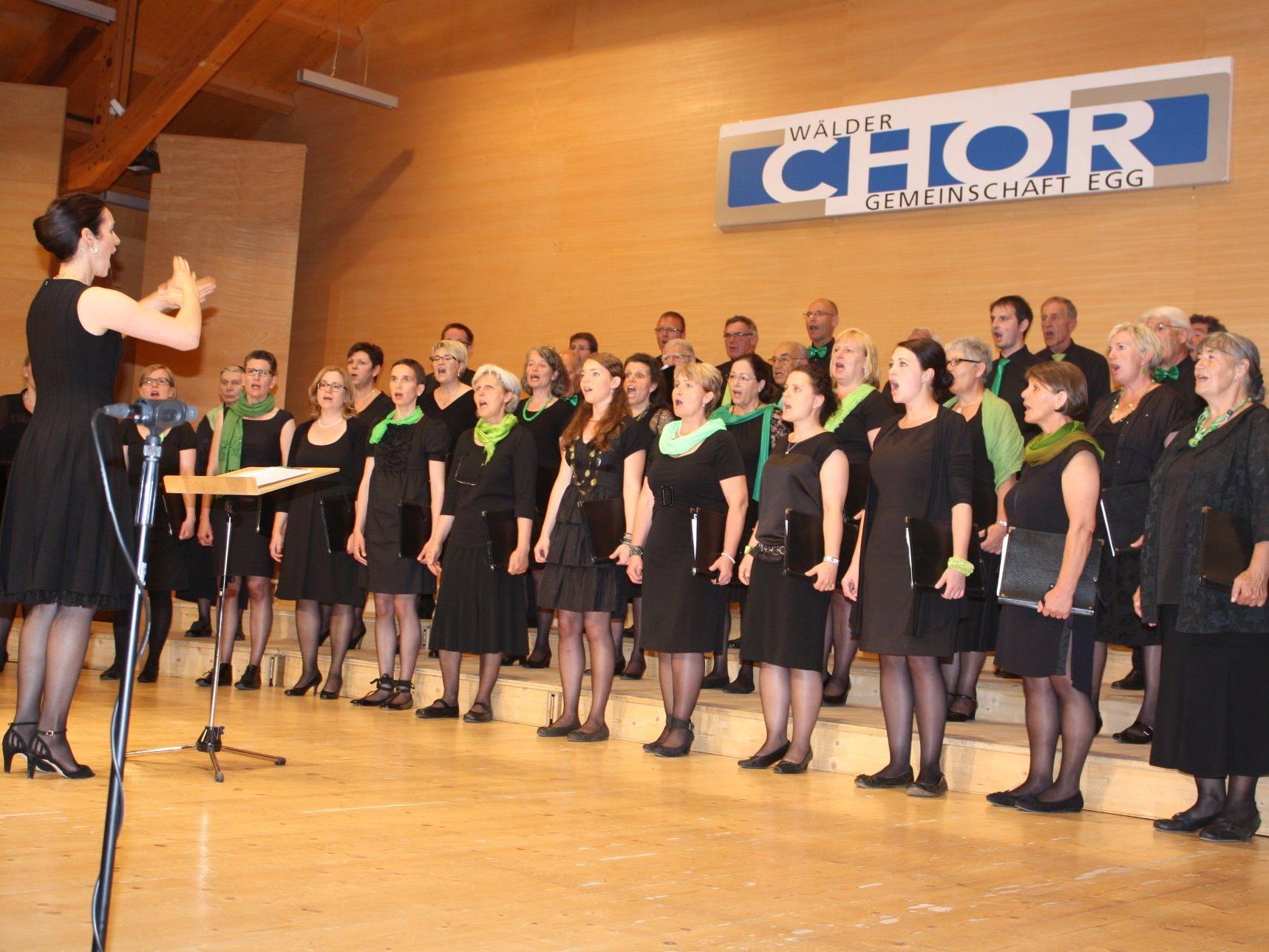 Die Wälder Chorgemeinschaft bot beim Pfingstkonzert Chorgesang vom Feinsten.