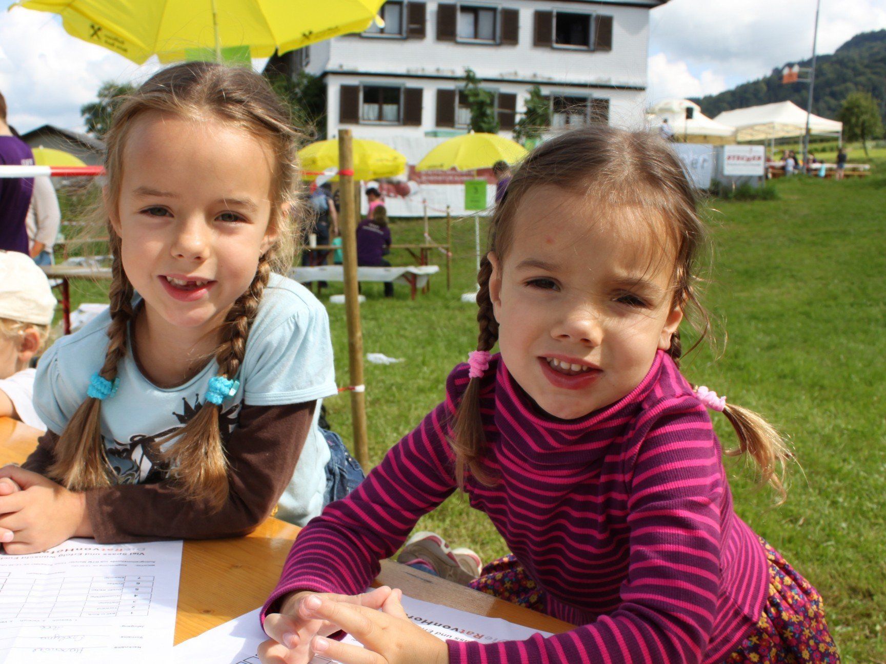 Beim „1. Hofer Familien-Grillfest“ wartet im Besonderen auf die Kinder ein abwechslungsreiches Programm. Beim „1. Hofer Familien-Grillfest“ wartet im Besonderen auf die Kinder ein abwechslungsreiches Programm.