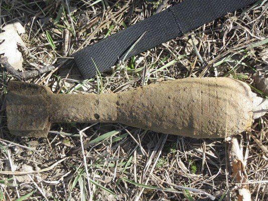 Granate aus dem Zweiten Weltkrieg gefunden. Granate aus dem Zweiten Weltkrieg gefunden.