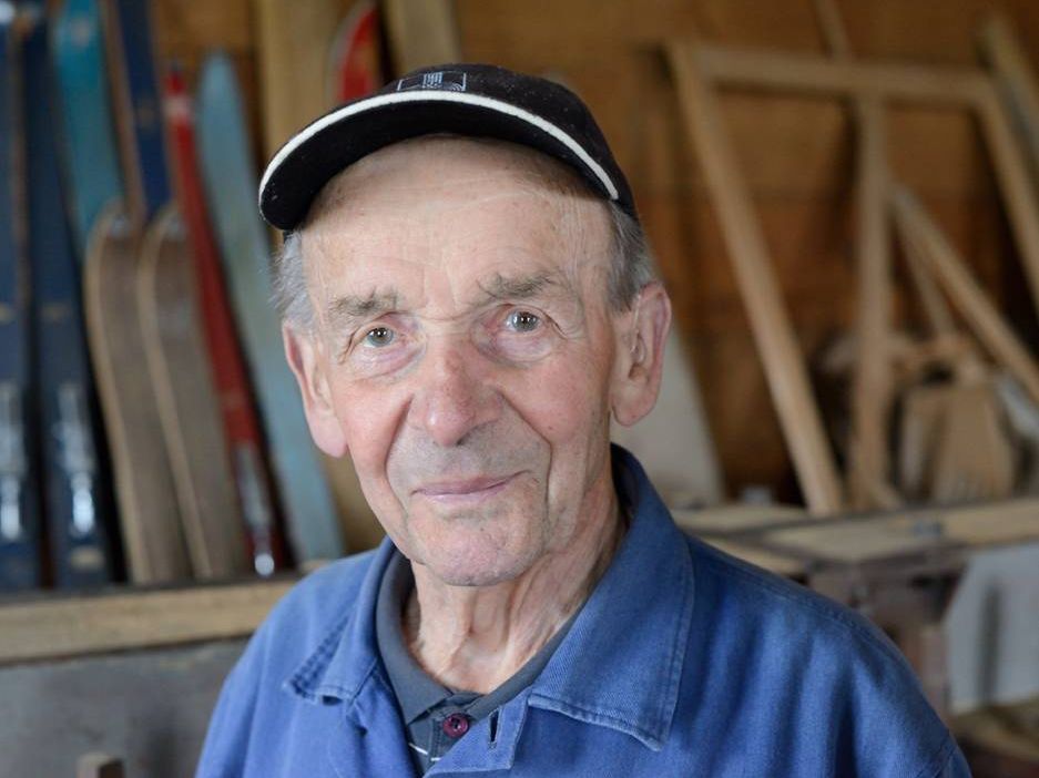 Otto Schallert betrieb in Nenzing lange Zeit eine Skiwerkstatt. Otto Schallert betrieb in Nenzing lange Zeit eine Skiwerkstatt.