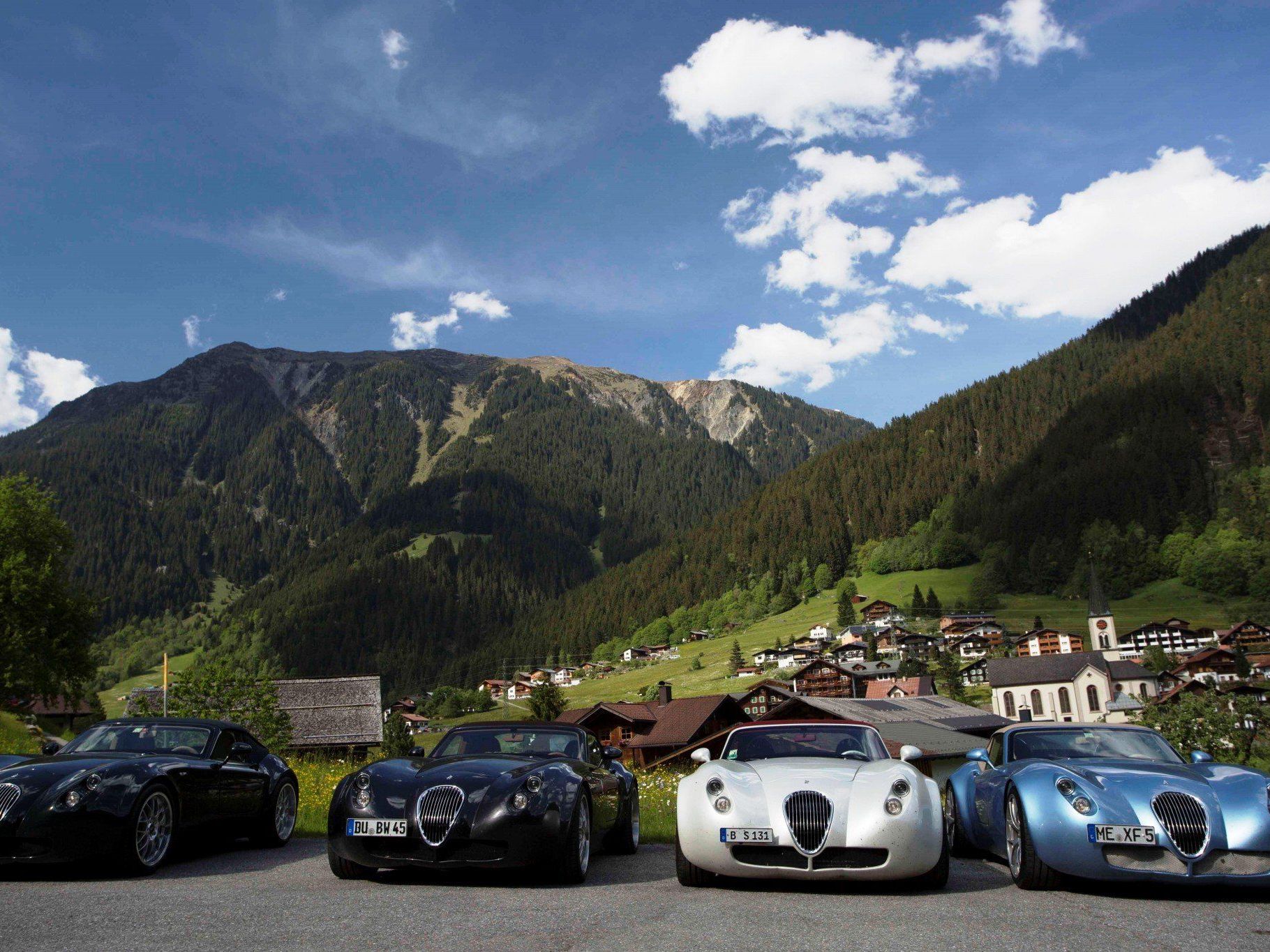 Wiesmann war die führende Manufaktur für puristische Sportwagen. Wiesmann war die führende Manufaktur für puristische Sportwagen.