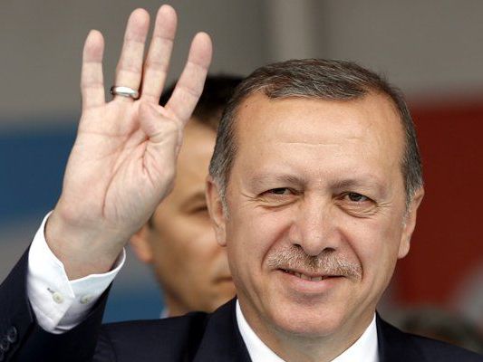 Nach Kritik von Erdogan zieht die Zentralbank personelle Konsequenzen. Nach Kritik von Erdogan zieht die Zentralbank personelle Konsequenzen.