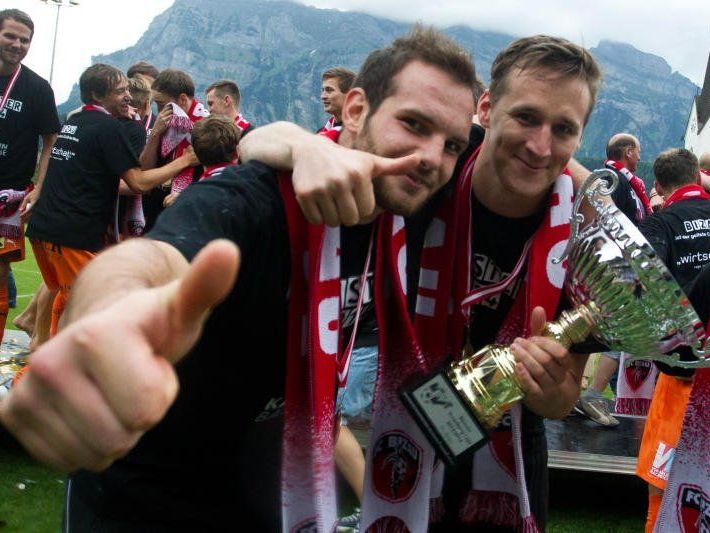 Bizau mit Tormann Marc Gasser spielt ab der neuen Saison erstmals in der Regionalliga West. Bizau mit Tormann Marc Gasser spielt ab der neuen Saison erstmals in der Regionalliga West.