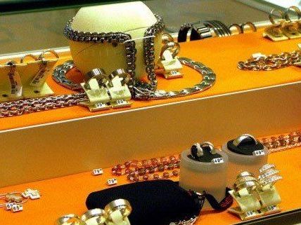 Misslungener Überfall auf Juwelier. Misslungener Überfall auf Juwelier.