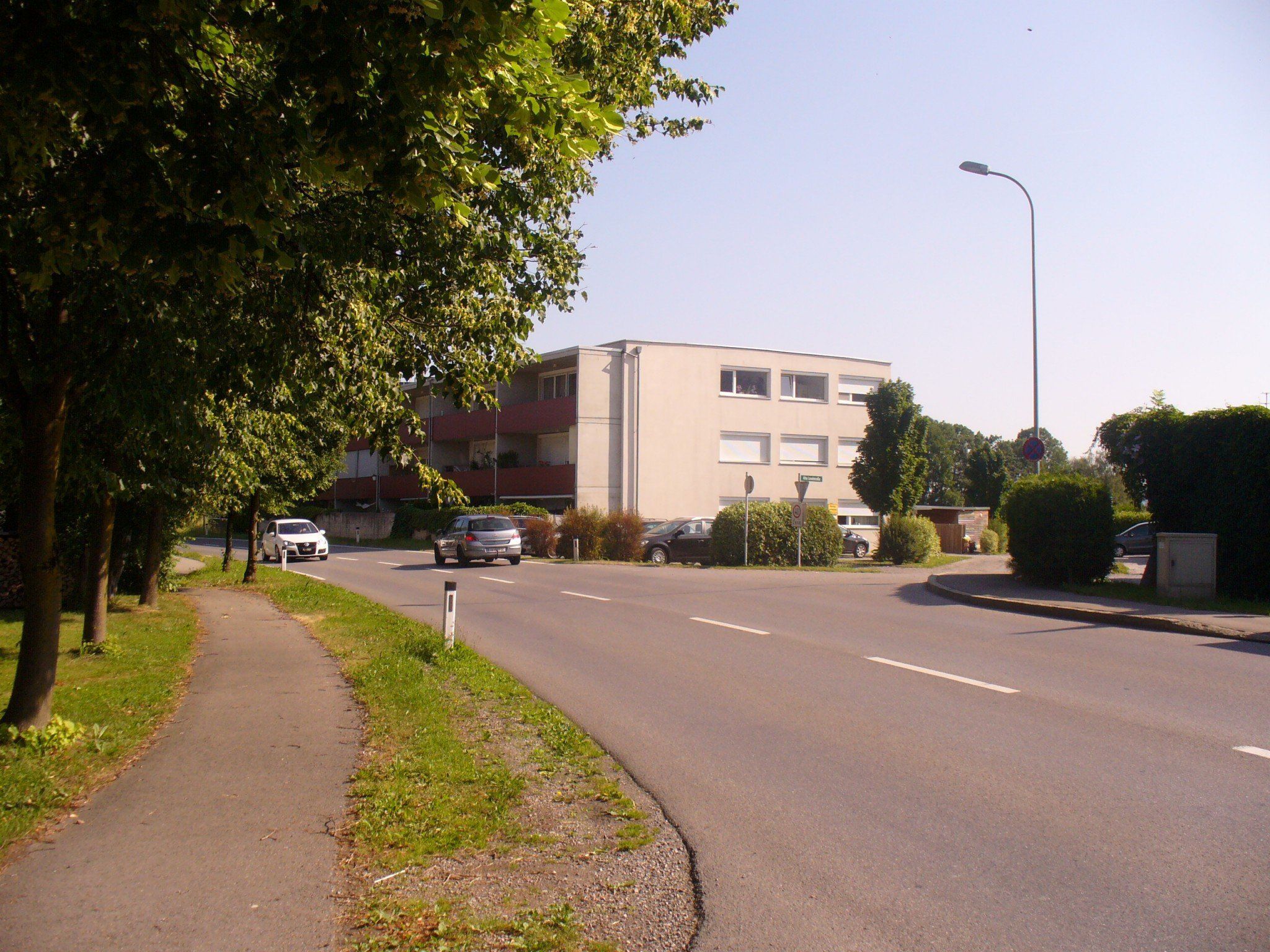 Ein Radar ist im Bereich der Aten Landstraße 1 nicht zu rechtfertigen Ein Radar ist im Bereich der Aten Landstraße 1 nicht zu rechtfertigen
