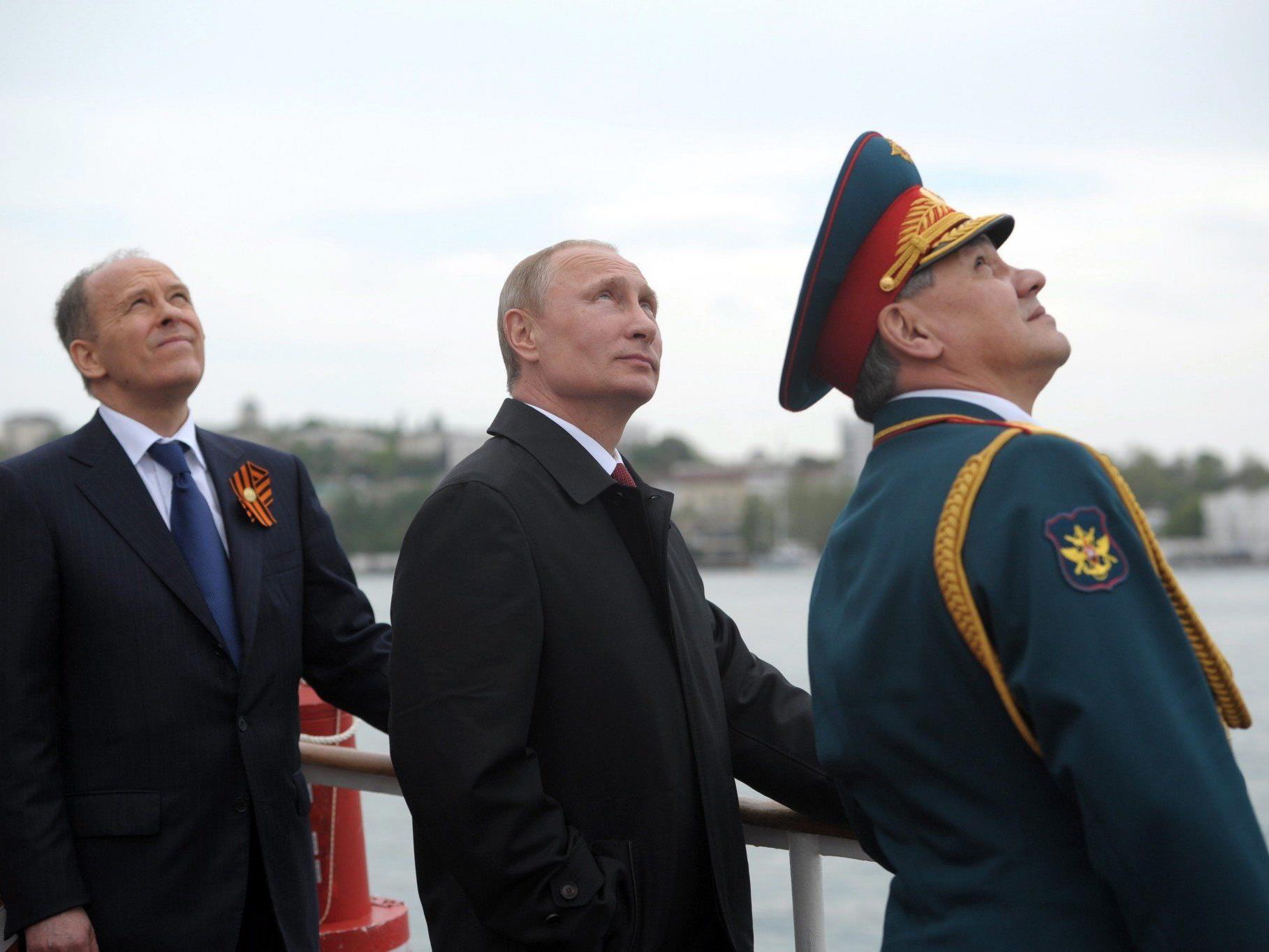 Im Umfeld Putins mehren sich die Intrigen, die Beobachter an das Jahr 2007 erinnern.