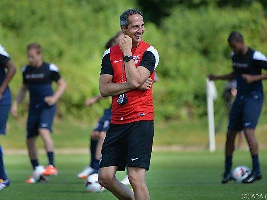 Schmidt hinterlässt große Fußstapfen Schmidt hinterlässt große Fußstapfen