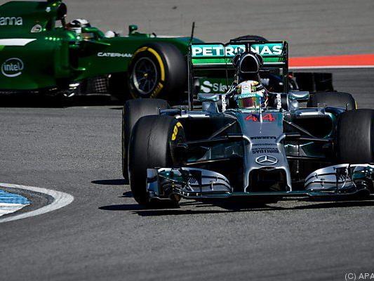 Hamilton vorerst schneller als Rosberg
