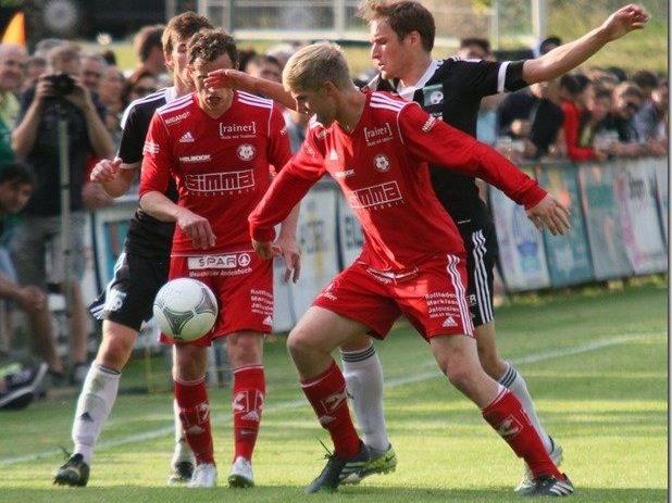 Andelsbuch-Torjäger Rochus Schallert steuerte beim 5:0-Sieg in Krumbach einen Treffer bei.