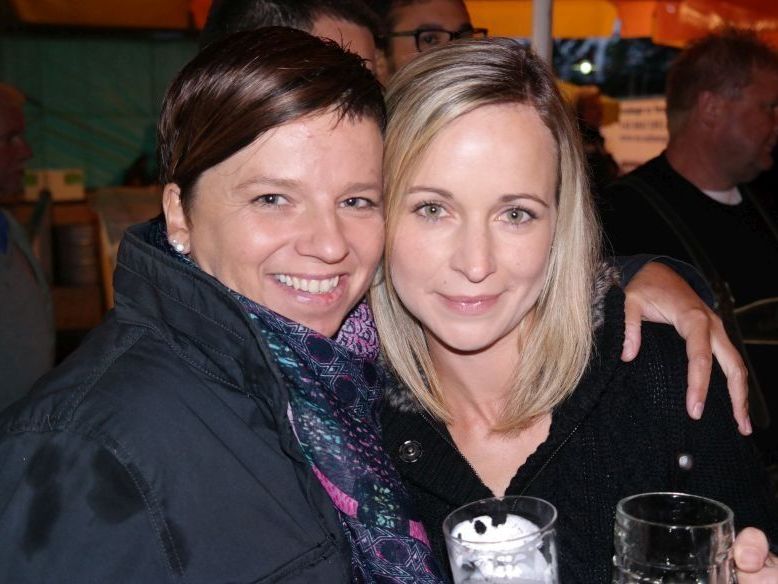 Viele Besucher kamen am Mittwochabend auf den Hittisauer Dorfplatz. Viele Besucher kamen am Mittwochabend auf den Hittisauer Dorfplatz.