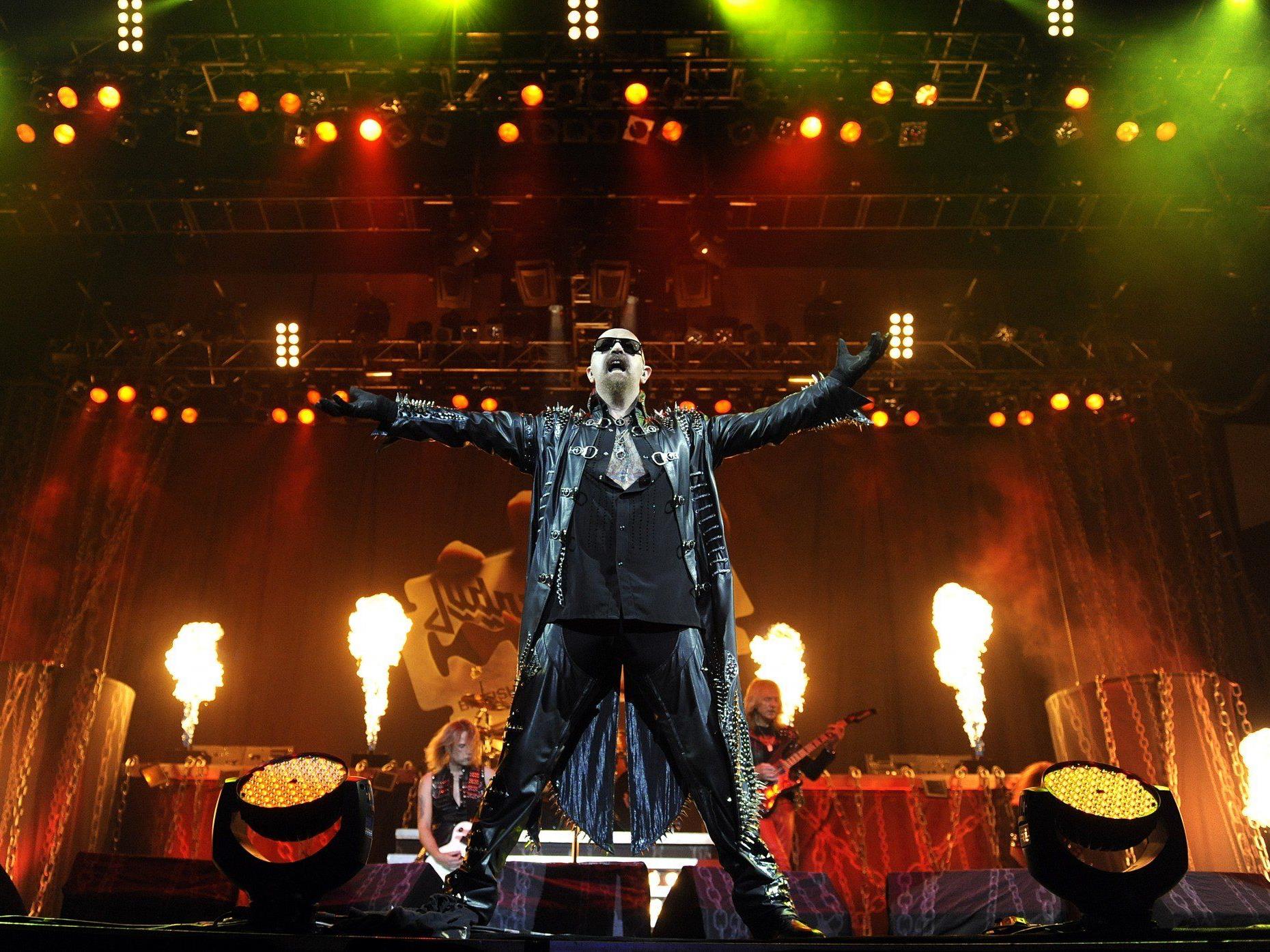 Judas Priest veröffentlichen ihr 17. Album "Redeemer of Souls" am 11. Juli 2014.