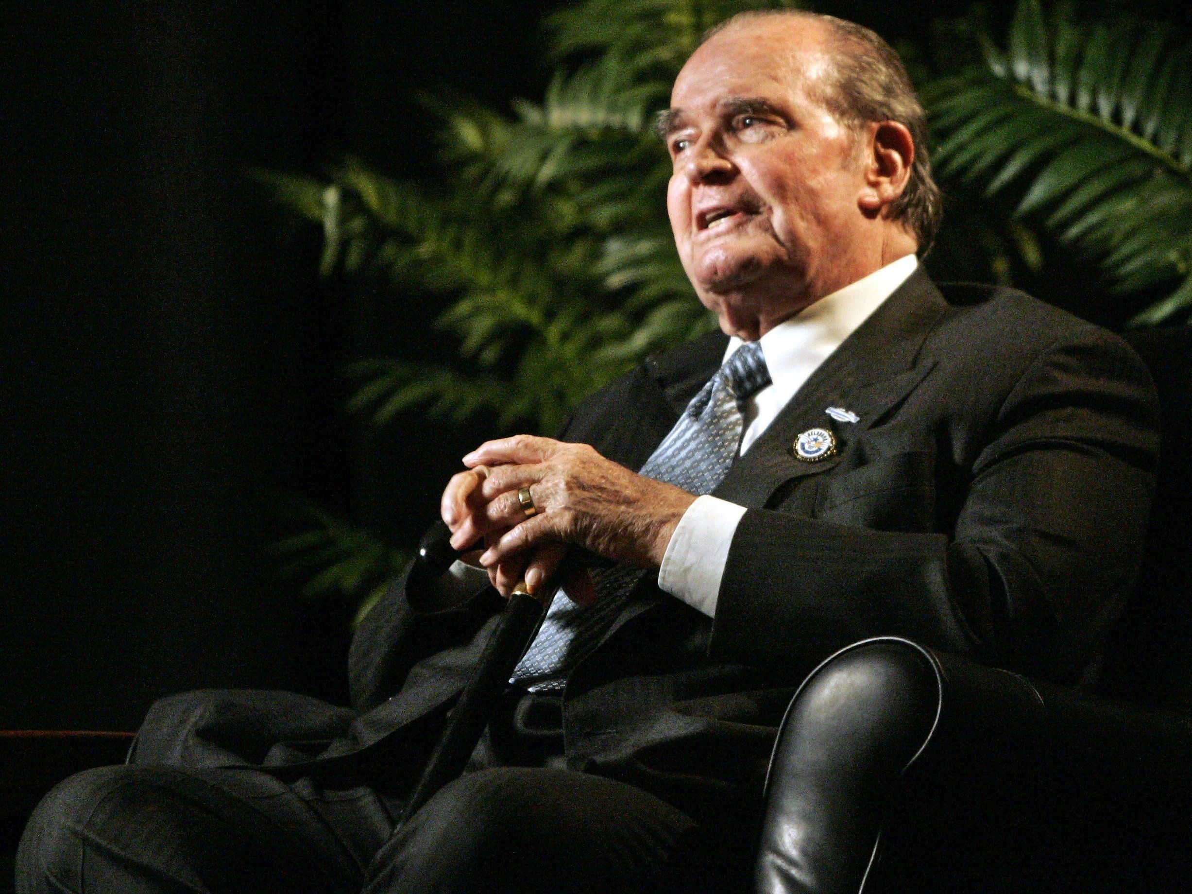 Hollywood-Star James Garner ist im Alter von 86 Jahren in Los Angeles verstorben. Hollywood-Star James Garner ist im Alter von 86 Jahren in Los Angeles verstorben.