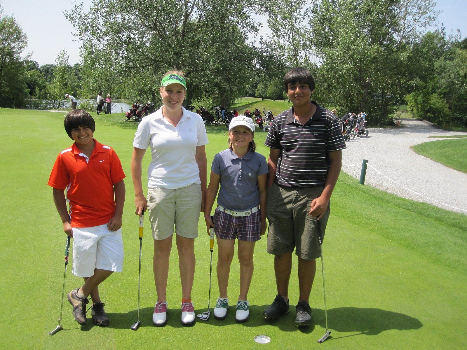 Der Golfplatz in Tschagguns ist die Wiege dieser Sportart, sehr erfolgreiche Nachwuchsarbeit im Montafon. Der Golfplatz in Tschagguns ist die Wiege dieser Sportart, sehr erfolgreiche Nachwuchsarbeit im Montafon.