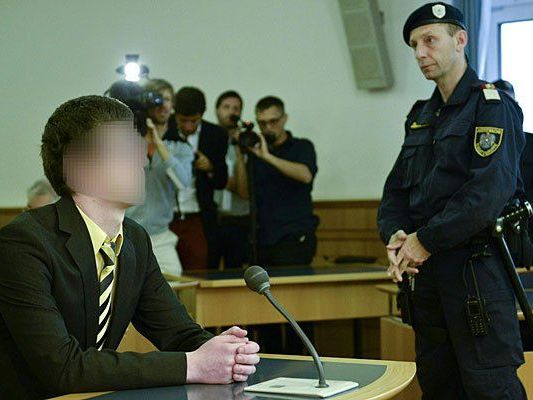 Der Angeklagte Josef S. beim Prozess in Wien Der Angeklagte Josef S. beim Prozess in Wien