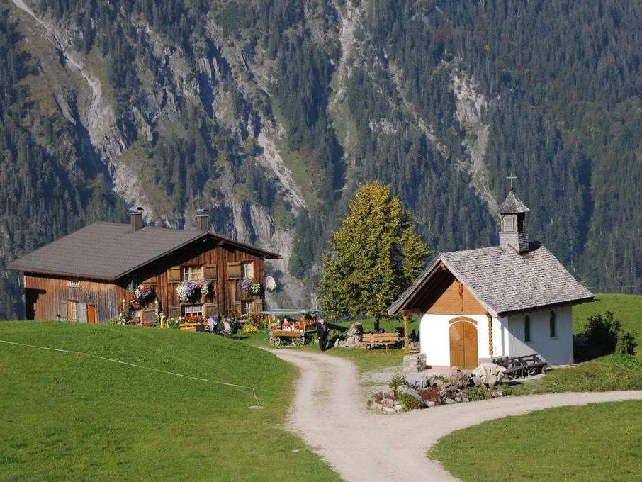 Das Kapellenfest findet am Sonntag, den 3. August statt. Das Kapellenfest findet am Sonntag, den 3. August statt.